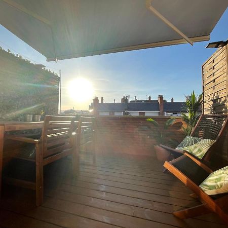 Barcelona Penthouse Private Terrace Sustainable Stay Keyless Access Bagian luar foto