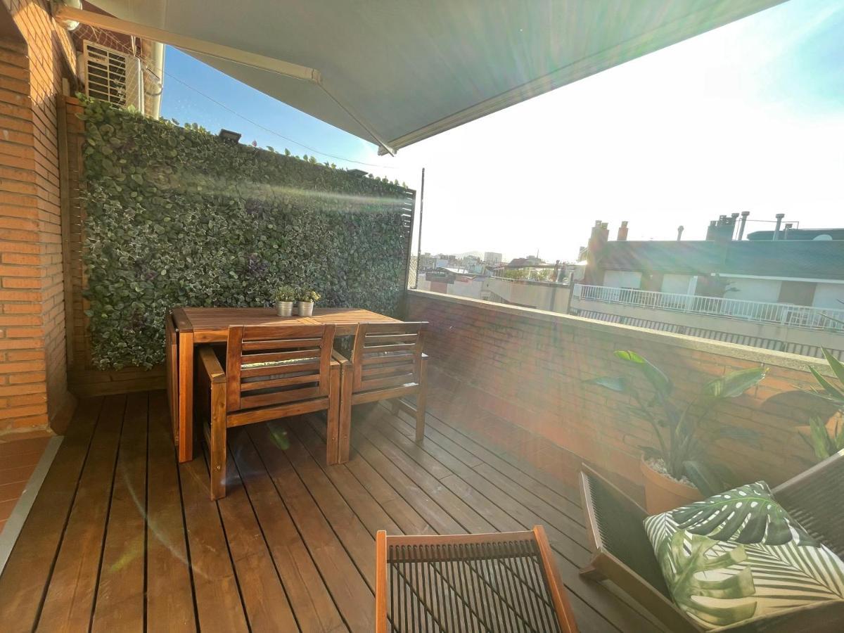 Barcelona Penthouse Private Terrace Sustainable Stay Keyless Access Bagian luar foto