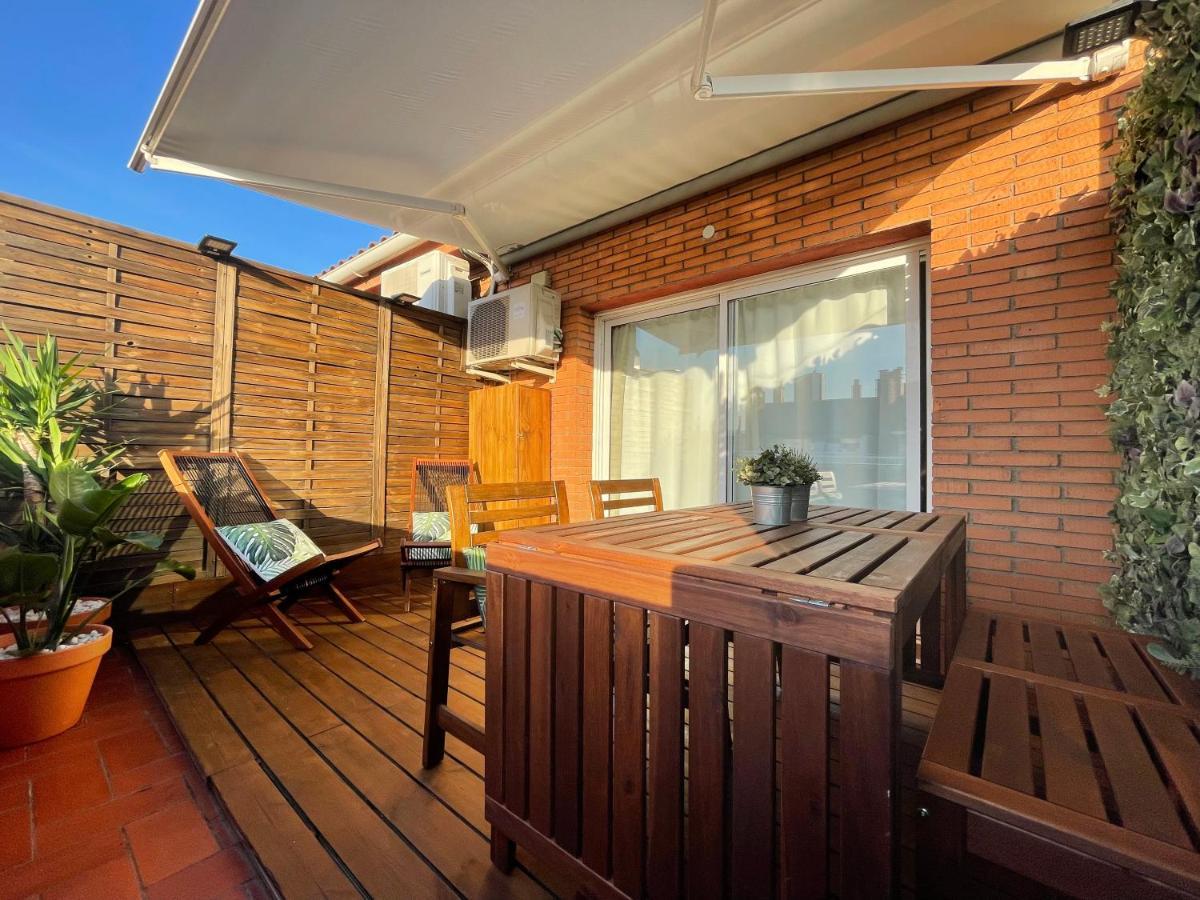 Barcelona Penthouse Private Terrace Sustainable Stay Keyless Access Bagian luar foto
