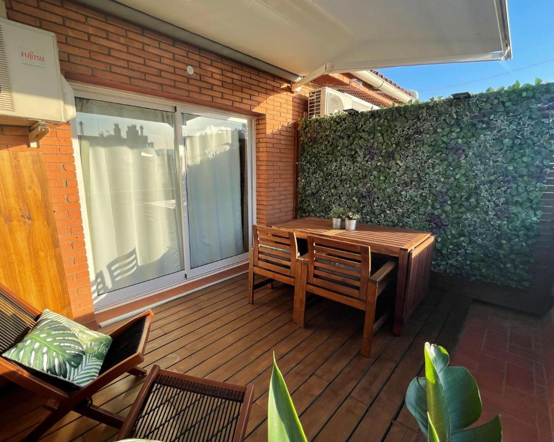 Barcelona Penthouse Private Terrace Sustainable Stay Keyless Access Bagian luar foto