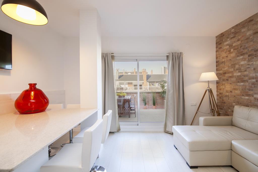 Barcelona Penthouse Private Terrace Sustainable Stay Keyless Access Bagian luar foto